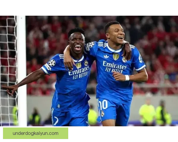 姆巴佩双前锋体系下的表现稳健，未来战术调整引发关注